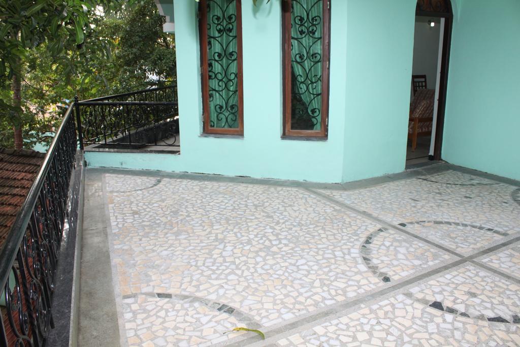Shalom Dream Home Candolim Eksteriør billede